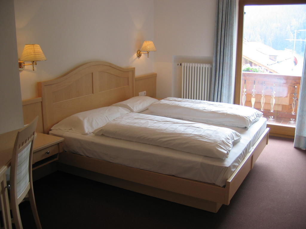 Garni Miriam Hotel La Villa  Room photo